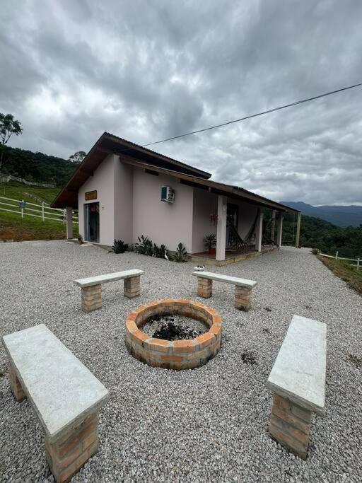 Cabana Recanto Do Arruda Para Casal Em Aguas Mornas Ngoại thất bức ảnh
