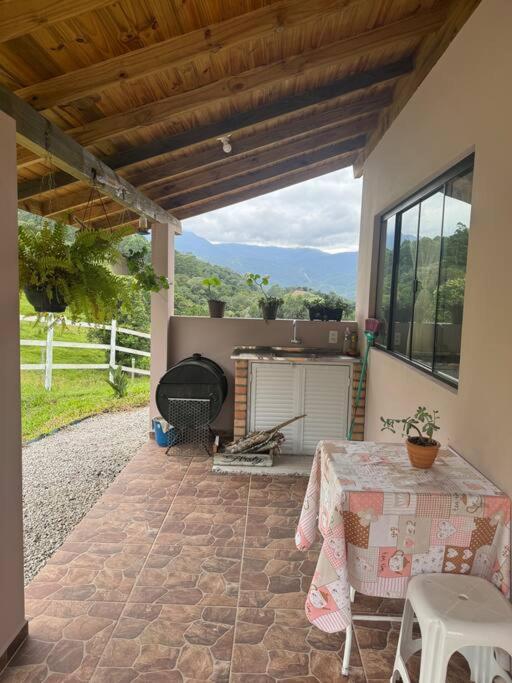 Cabana Recanto Do Arruda Para Casal Em Aguas Mornas Ngoại thất bức ảnh